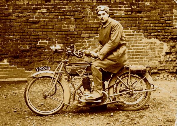 A fine picture of a young man called James Winch from Essex in 1914/15. with his early 1914 Model 111A 500cc side valve with Armstrong rear hub gear. He very soon became a despatch rider in the army.